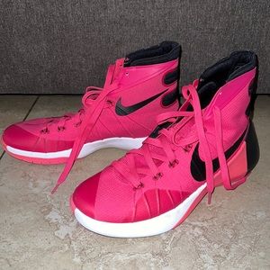 Nike Basketball Shoes (womens/mens)